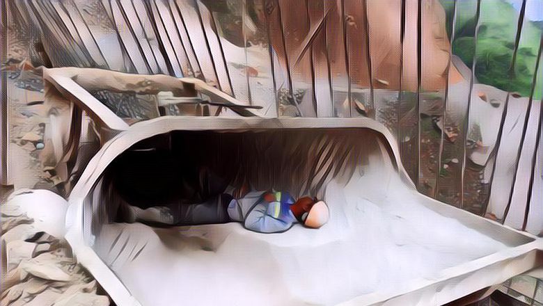 7 Potret Tukang Bangunan yang Tidur di Lokasi Proyek Ini Bikin Terenyuh Banget, Pengorbanan Mereka untuk Keluarga Sungguh Luar Biasa