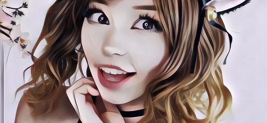 Viral Selebgram Cantik "Hobi Cosplay" Jual Kondom Bekas Pakai hingga Air Bekas Mandi Gengs