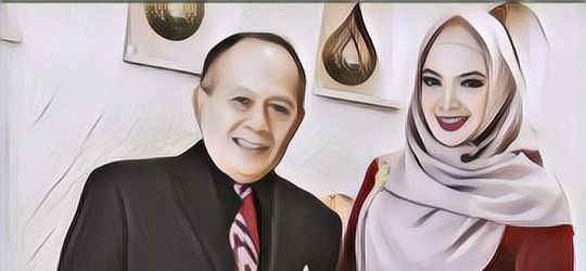 Sering Ke Gereja Sampai Ditentang Pindah Agama, Artis Senior Ini Ikut Bikin Ayahnya Masuk Islam, Merasa Tenang Lihat Orang Salat