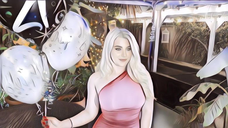 Sedih atau Miris? Dipecat dari Klub Sepak Bola, Wanita Ini Banting Setir Jualan Konten Dewasa