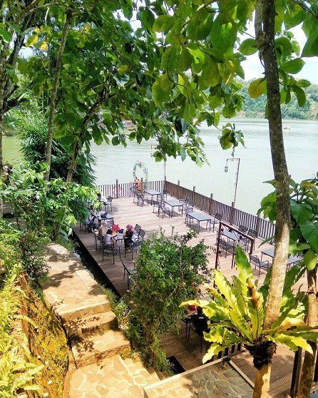 5. Jembangan Wisata Alam