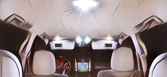 Menyalakan Lampu Kabin Mobil Pada Malam Hari Itu Bahaya, Ini Penjelasanya