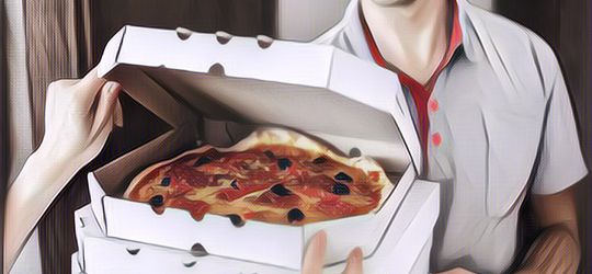 Heboh Pelanggan Pizza Syok Saat Pesanannya Diantarkan Oleh Polisi Gara-Gara Hal Ini