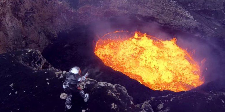 7. Lava Panas