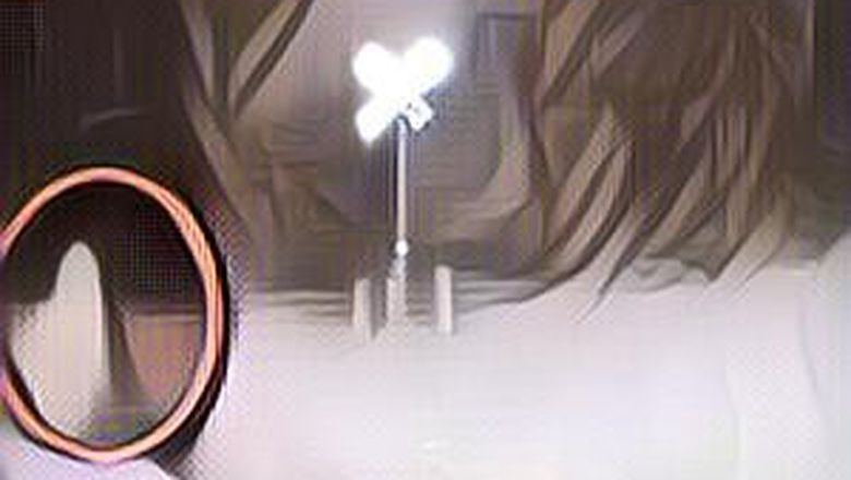 Foto-Foto Penampakan Hantu Paling Seram di Dunia, Mana yang Paling Horor?