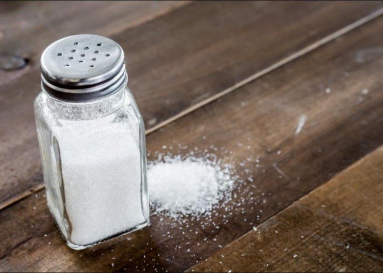 1. Mengembalikan warna alami pakaian