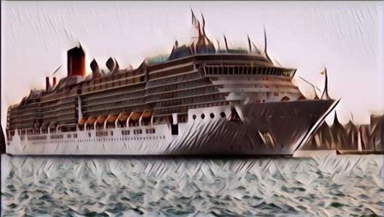 Ratusan Burung Mati Jatuh Secara Misterius Di Atas Kapal Pesiar, Ada Apa Lagi Ini?