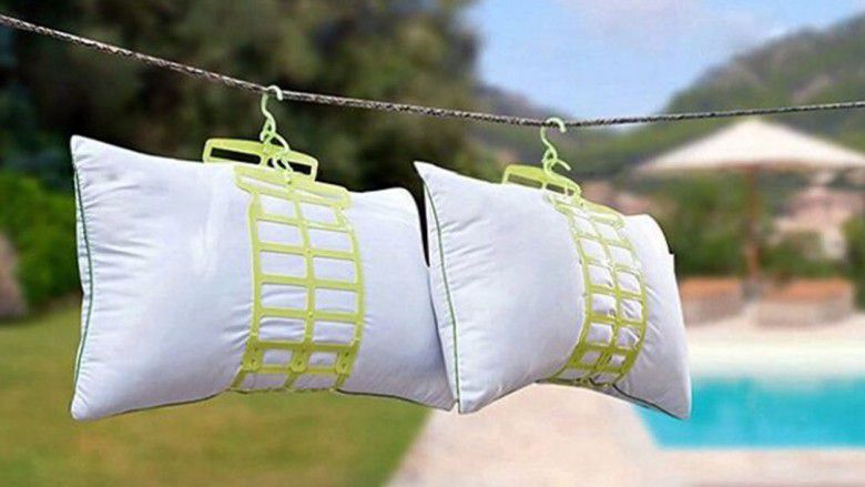 2. Jemur Bantal dan Kasur