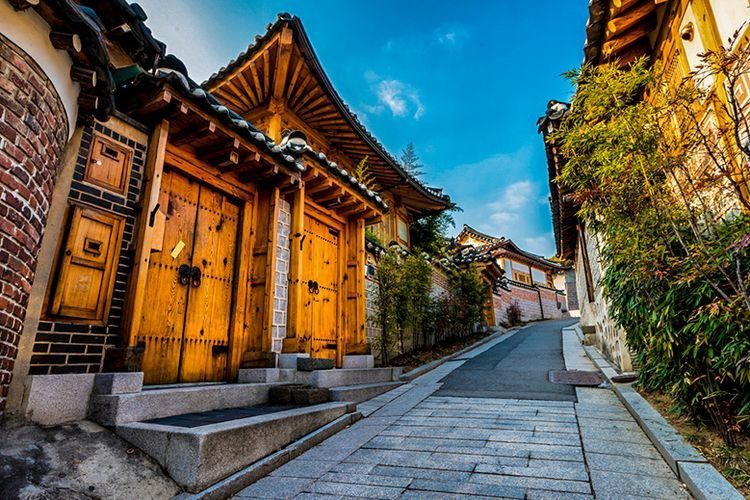 3. Bukchon Hanok Village