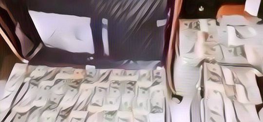 Viral Video Uang Dollar Berkoper-Koper yang Diduga Milik Ferdy Sambo: Hoaks atau Fakta?