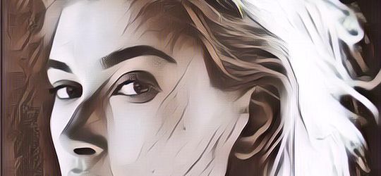 Cantik dan Memesona Ala Hailey Bieber, Ini Rahasianya