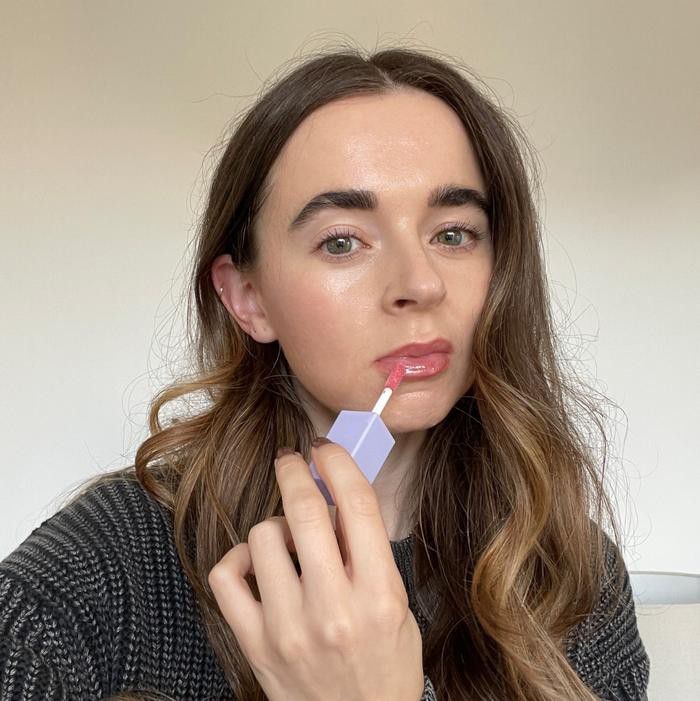 1. Mirip Lip Balm dan Lip Glos