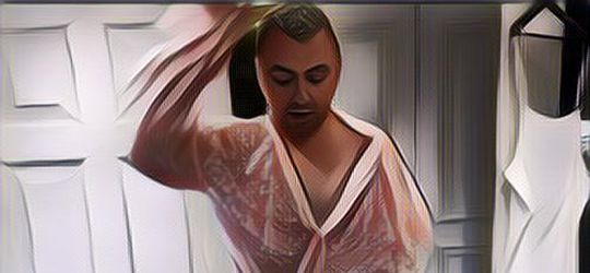 Sam Smith Kencan dengan Pacar Prianya Pakai Rok Mini, Netizen Langsung Menyerang