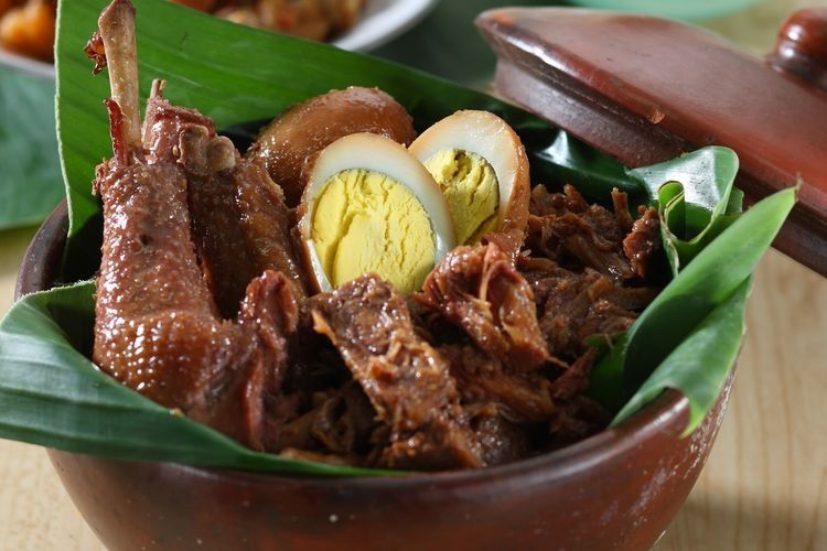 2. Ketersediaan Bahan Makanan di Jawa