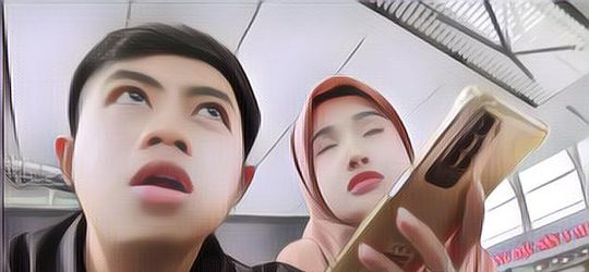 UNIK! Pria Sunda Ini Temenan dengan Cewek Vietnam, Ngobrolnya Dibantu Google Translate