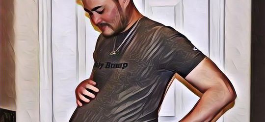 Kisah Lelaki Hamil Pertama di Dunia yang Telah Melahirkan Empat Anak, Ternyata Ini Rahasianya