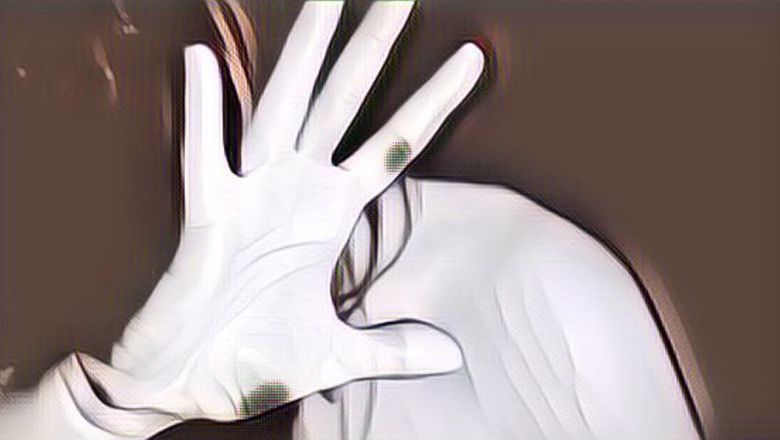 Demi Jalani Ritual Dapat Jodoh, Wanita Ini Terpaksa Disetubuhi Oleh Ayah Angkatnya Sendiri