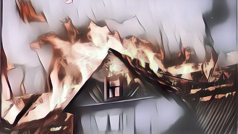 Viral, Seorang Tetangga Beritahu Ada Kebakaran Tapi Malah Kena Omel