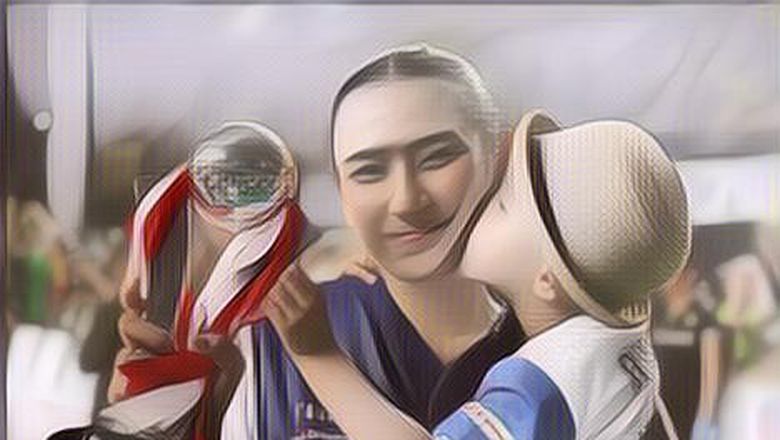 Begini Reaksi Yolla Yuliana Saat Anak Minta Bapak Baru