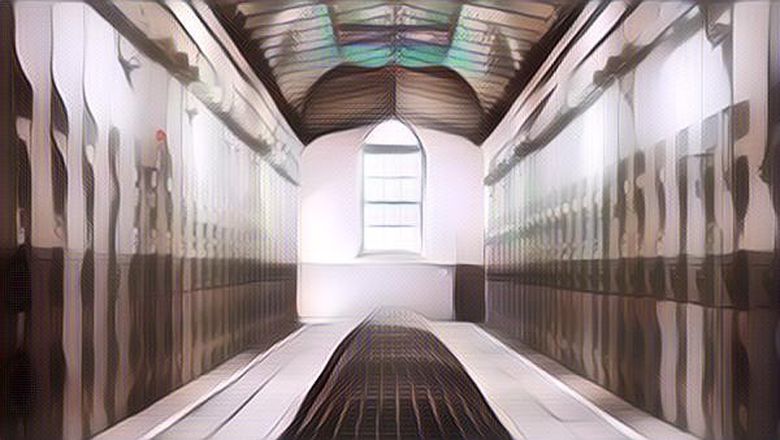 Jepang Bakal Buka Hotel Penjara, Nginep di Sana Apa Kabar?