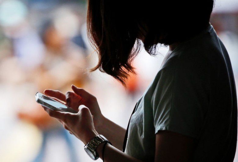 #2 Hindari akun media sosial tertentu