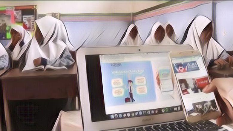 Seorang Guru Madrasah Menciptakan Aplikasi Anti Bolos