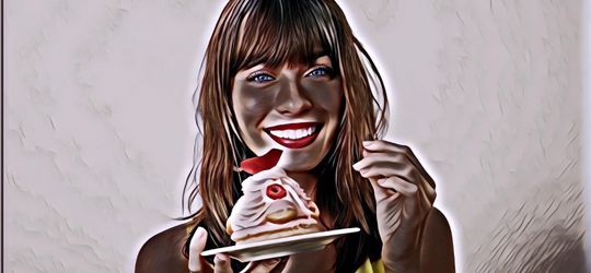 Cewek Suka Makan Itu Pasangan Idaman, Begini Alasannya...