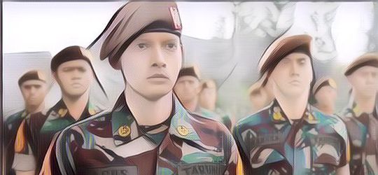 Oh, Ternyata Ini Alasan Dibalik Mengapa Wanita Suka Pria yang Berseragam!