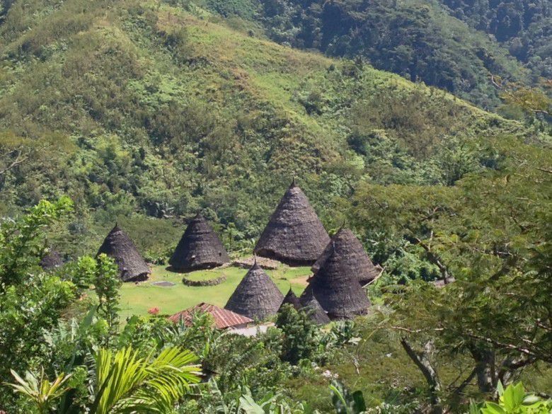 3. Desa Wae Rebo, Flores