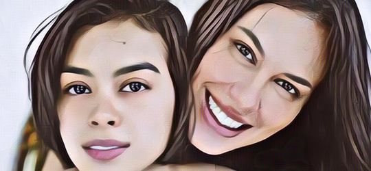 Jarang Ada Yang Tahu, Ternyata 5 Seleb Ini Punya Agama Berbeda Dengan Anaknya