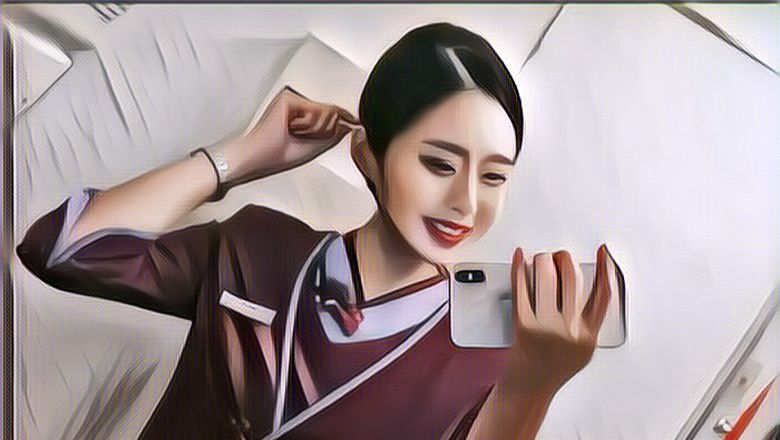 Mantan Pramugari Ini Resign dan Putuskan Jadi Peternak Babi, Pendapatannya Mencapai Ratusan Juta