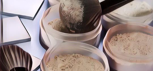 4 Rekomendasi Loose Powder Lokal untuk Kulit Berminyak