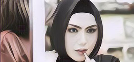 9 Gaya OOTD Hijab Super Stylish Ala Septrina Rams Chhetri