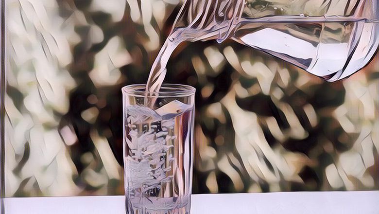 7 Manfaat Minum Air Hangat Setiap Hari untuk Kesehatan, Wajib Coba Banget Nih!