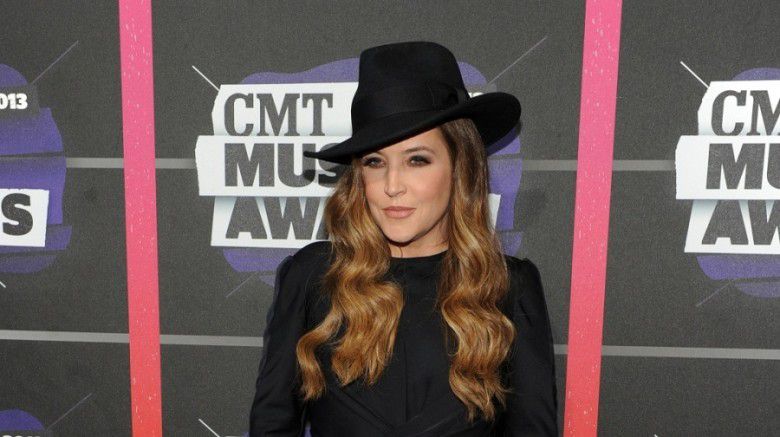 Memutuskan Terjun ke Dunia Musik Seperti Ayahnya