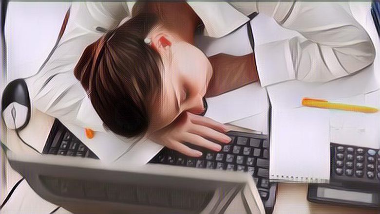 BAHAYA! Ini yang Akan Terjadi pada Tubuhmu Jika Kamu Kelebihan Kerja dan Kurang Istirahat