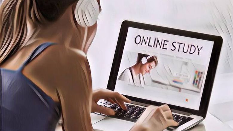 Kegep! Dosen Ini Lupa Matikan Avatar Saat Kelas Online, Warganet: Pasti Mahasiswanya Pada Nahan Ketawa