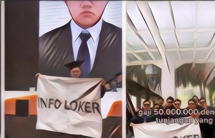 Ada-Ada Saja! Mahasiswa Ini Bikin Spanduk 'Info Loker' Saat Wisuda