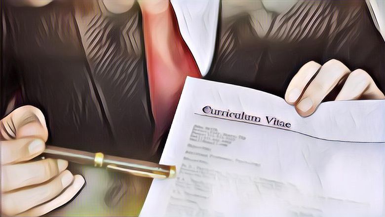 Perbedaan CV dan Portofolio: Pelamar Kerja Wajib Tahu!