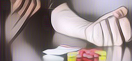 Viral Seorang Ibu Bikin Penjara di Rumahnya untuk Sang Anak yang Kecanduan Narkoba