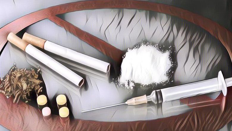 Geger, Seorang Emak-Emak Ditangkap Karena Jual Sabu & Disimpan di Kotak Bedak