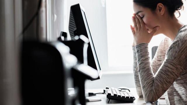 4. Mengalihkan Isi Pikiran