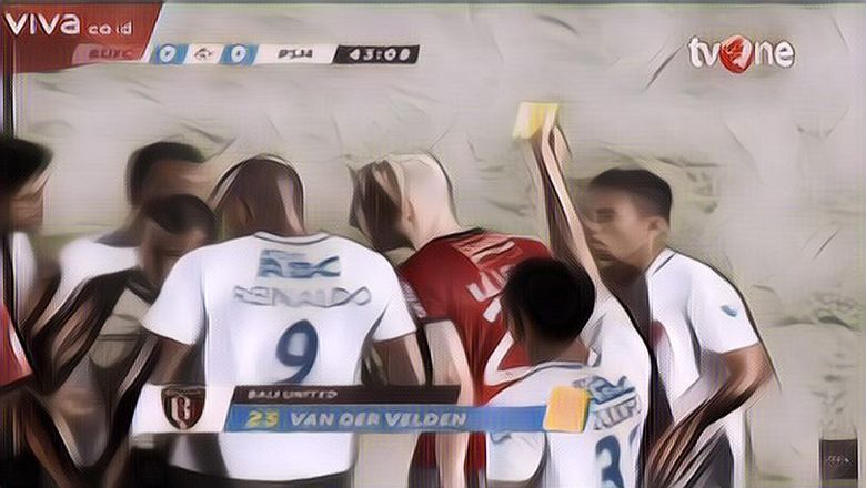 Sedihnya Jadi Wasit Sepak Bola di Indonesia, Nggak Salah Apa-apa Malah Dikartu Kuning Pemain