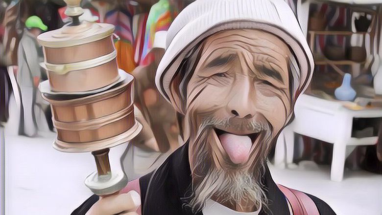 Bukan Jabat Tangan, 5 Negara Ini Punya Cara-cara Unik Untuk Memberi Salam