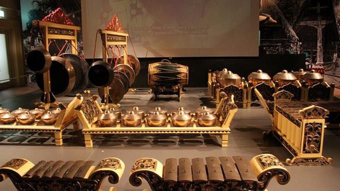 4. Suara Gamelan