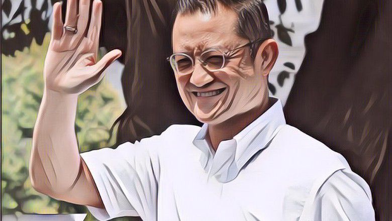 Tersandung Kasus Korupsi Bansos, Garasi Mensos Juliari Bikin Netizen Terheran-Heran~