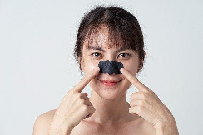 1. Gunakan Strip Pori atau Pore Strip