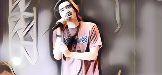 Vokalis Band Terkenal Indonesia Sederhananya Bukan Main, 5 Aktivitas di Belakang Panggung Jadi Bukti