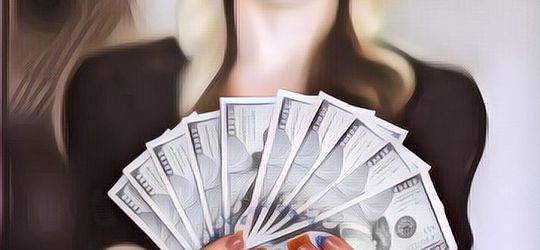 Asik, 4 Zodiak Ini Diprediksi Bakal Banjir Duit di Bulan Mei 2021