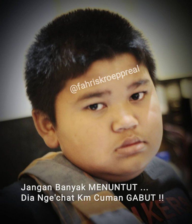 5. Jangan geer kalo gebetan chat duluan